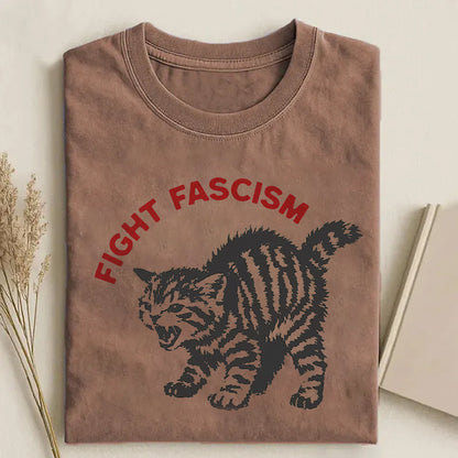 Vintage Tabby Cat Resist T-shirt