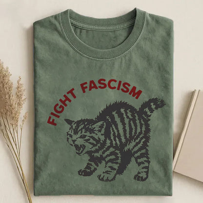Vintage Tabby Cat Resist T-shirt